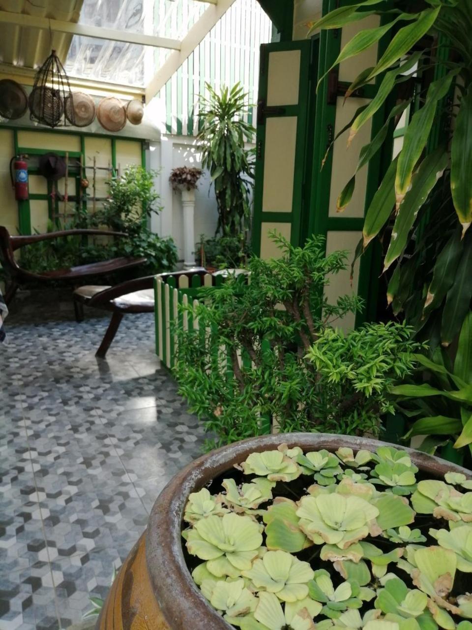 The Tepa House Bed & Breakfast Bangkok Exterior foto