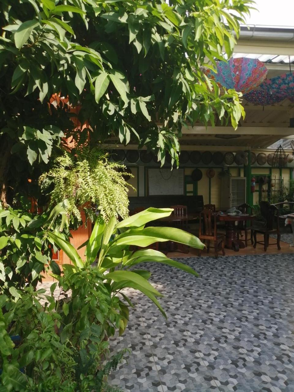 The Tepa House Bed & Breakfast Bangkok Exterior foto