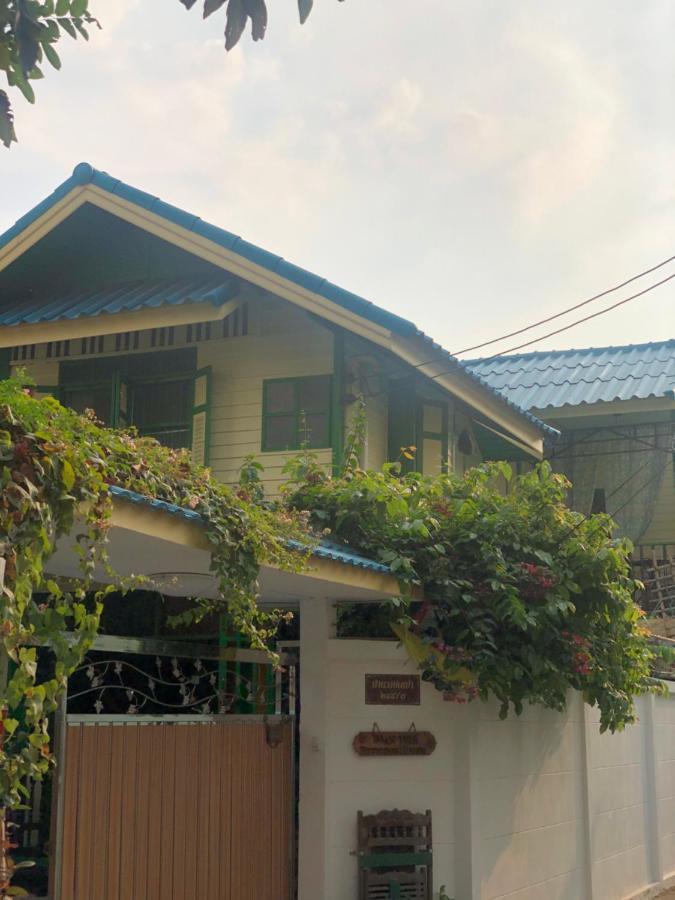 The Tepa House Bed & Breakfast Bangkok Exterior foto
